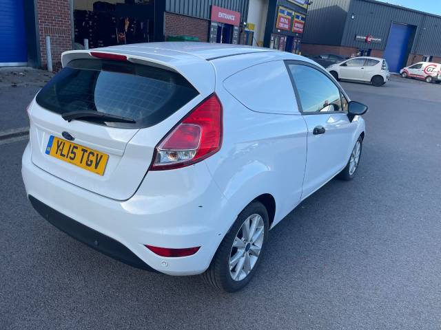 2015 Ford Fiesta 1.5 TDCi ECOnetic Van